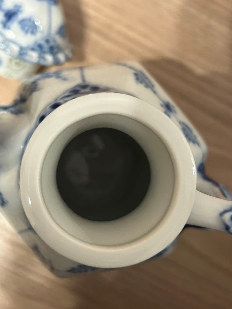 ロイヤルコペンハーゲン ブルーフルーテッド チョコレートポット 蓋付き