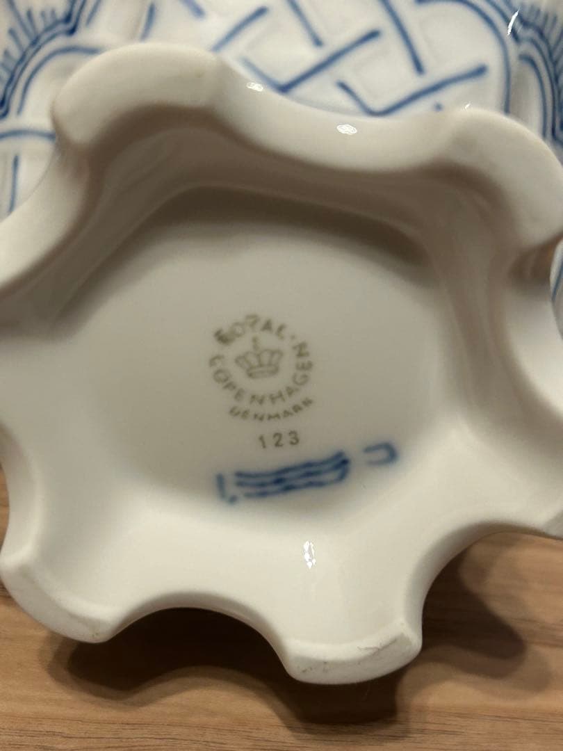 ロイヤルコペンハーゲン ブルーフルーテッド チョコレートポット 蓋付き