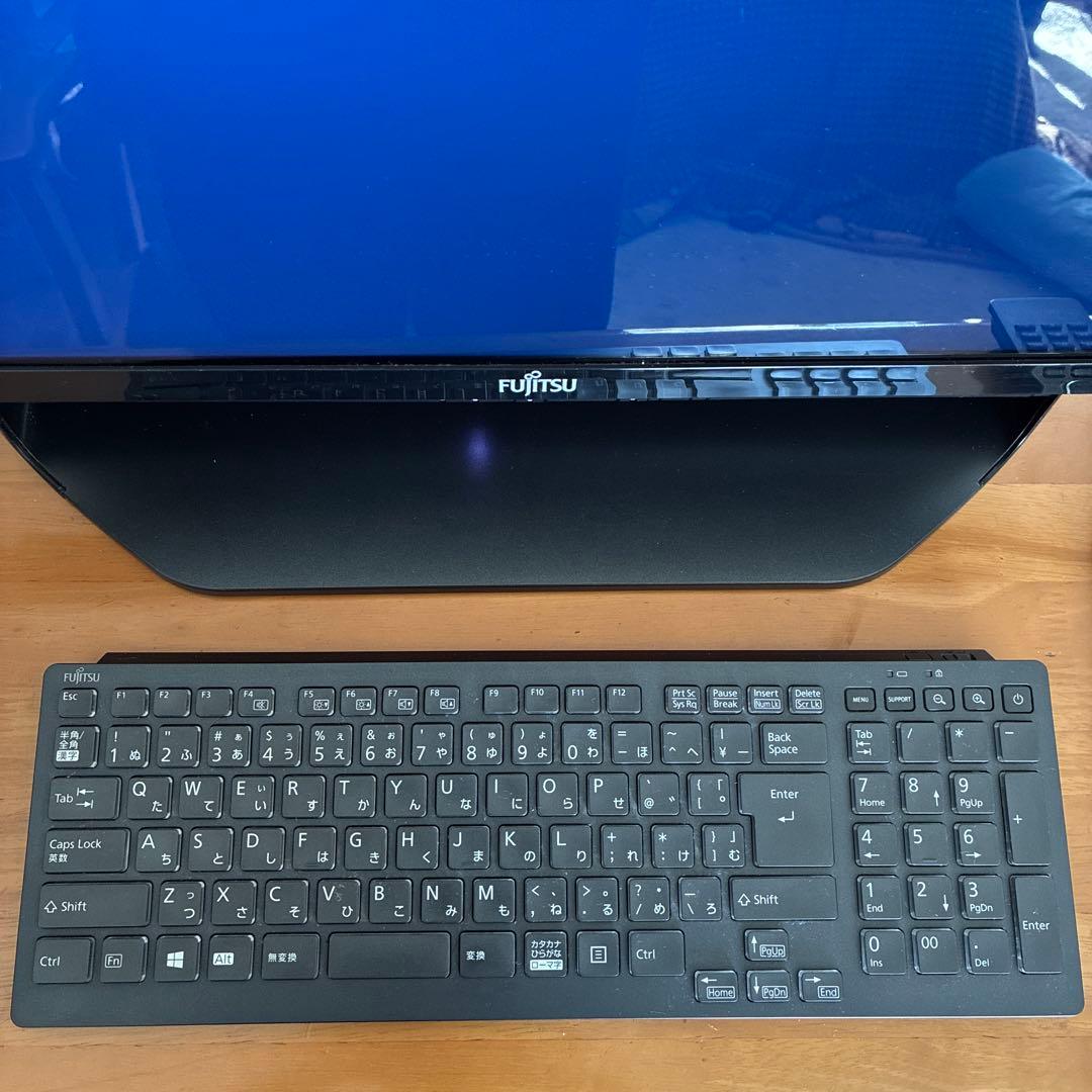 FUJITSU FMVF90B2B 一体型デスクトップPC 2019年製