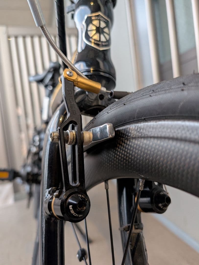 DAHON Mu SLX｜Di2×カーボンホイール カスタム多数