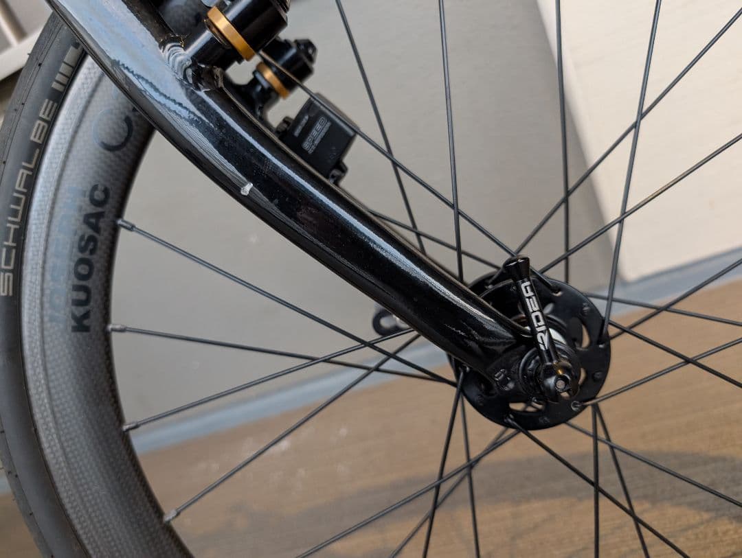 DAHON Mu SLX｜Di2×カーボンホイール カスタム多数