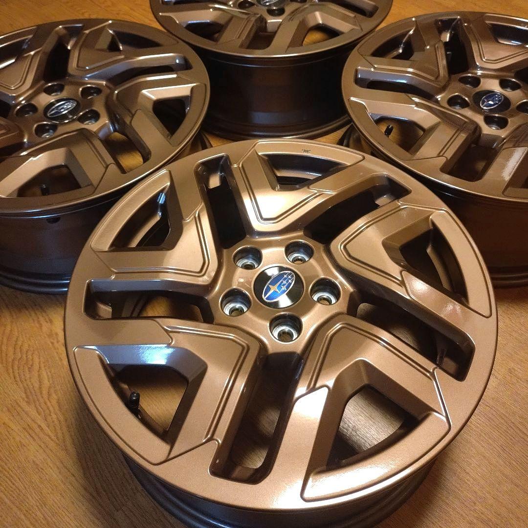 【Makin①】スバル 新型フォレスター 純正18インチホイール 2本