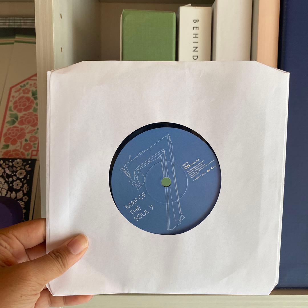 BTS MAP OF THE SOUL 7 レコード