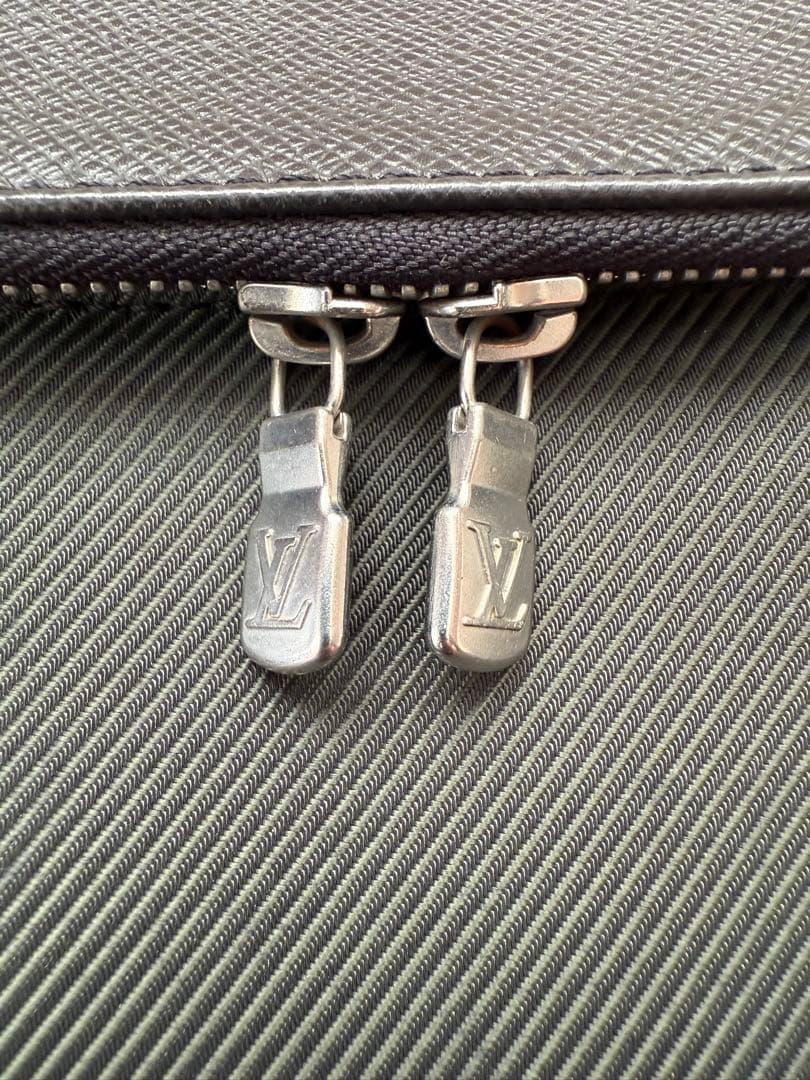 LOUIS VUITTON タイガ タイミール カバン ショルダーバッグ