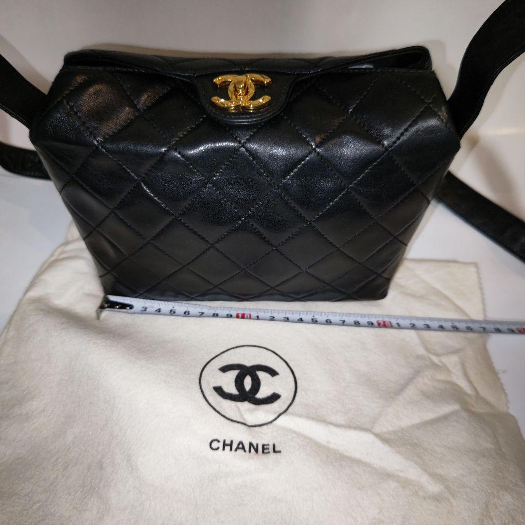 【CHANEL】シャネル　マトラッセ　ラムスキン　ココマーク　ショルダーバッグ