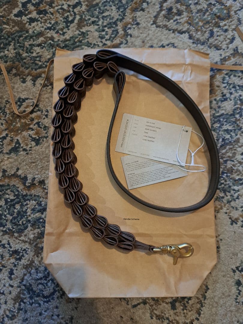 連休限定価格！hender scheme construct strap