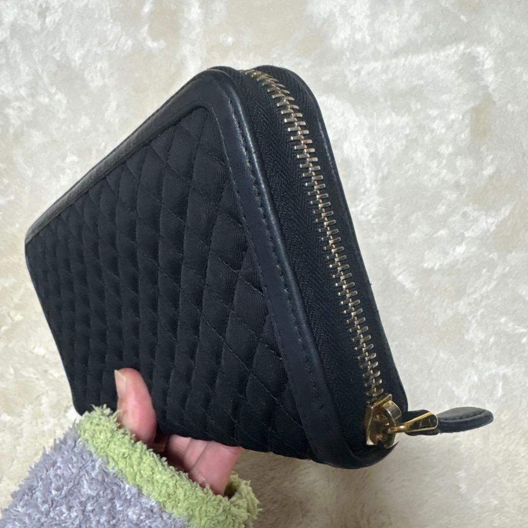 PRADA ブラック 長財布 キルティング