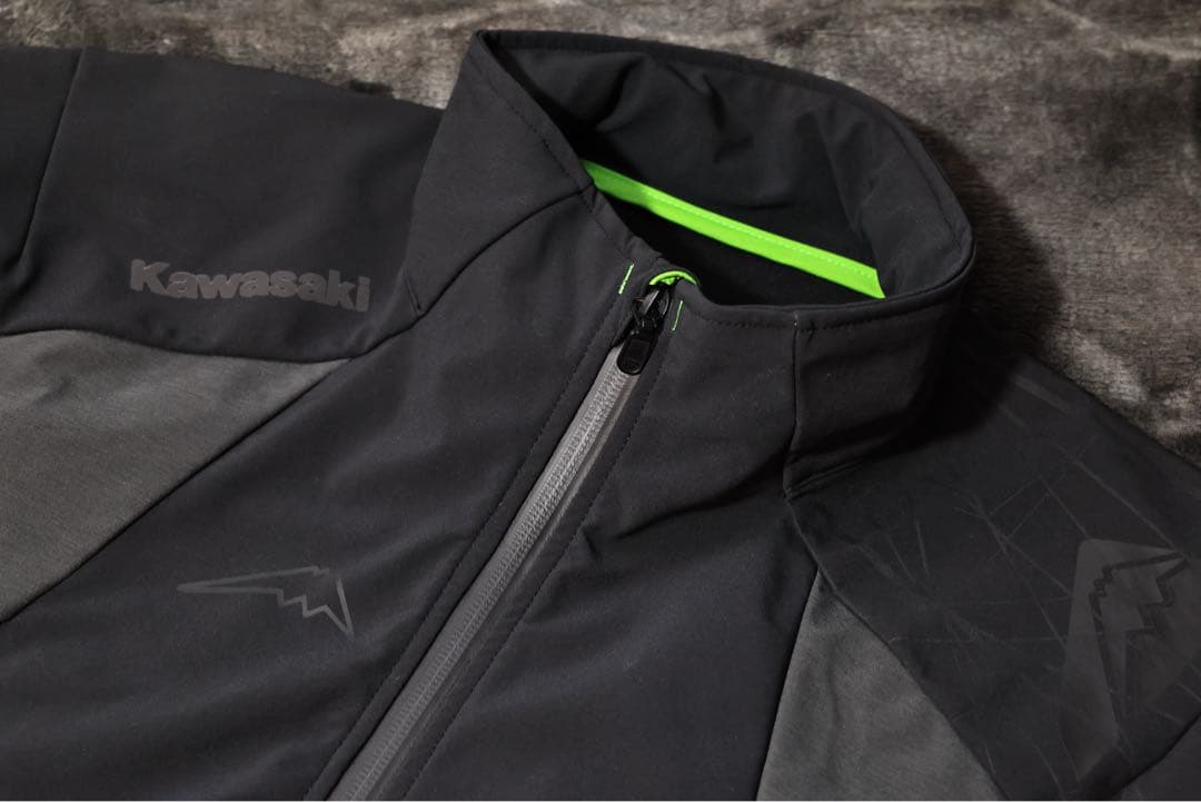 ス*ラ様 カワサキ クシタニ ミッドジャケット LL