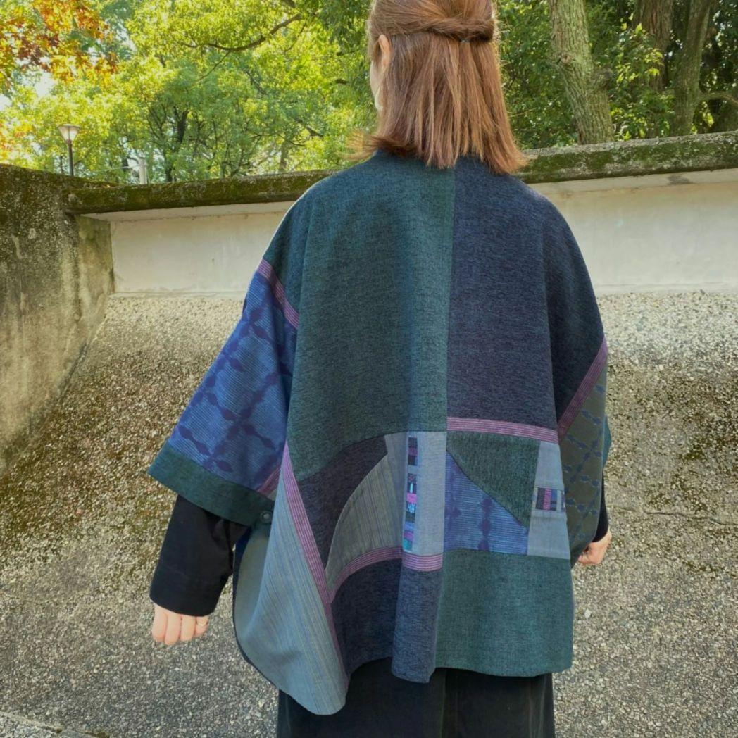 美品　儀右ヱ門　久留米絣ポンチョ　羽織物　ケープ