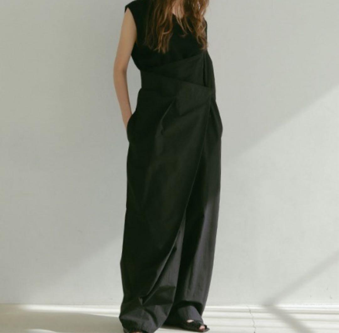 ETRE TOKYO ワンショルダーラップワイドパンツ