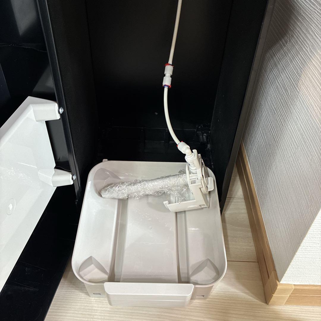 プレミアムウォーターfamfit　ウォーターサーバー　本体　ブラック　動作確認済