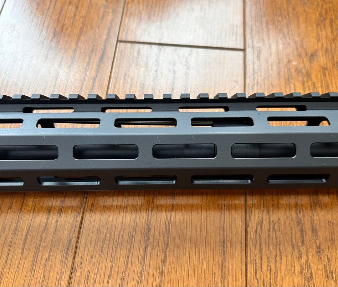 t*u様 マルイ MWS アッパー Knight’s SR-16 E3 CQB