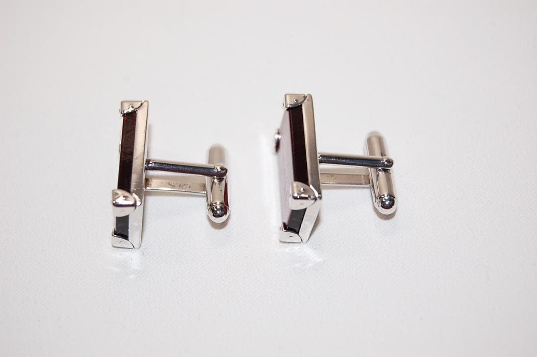 ルイヴィトン　ブドントゥ　マンシェット　シニアチュール　カフス　（レッド系）