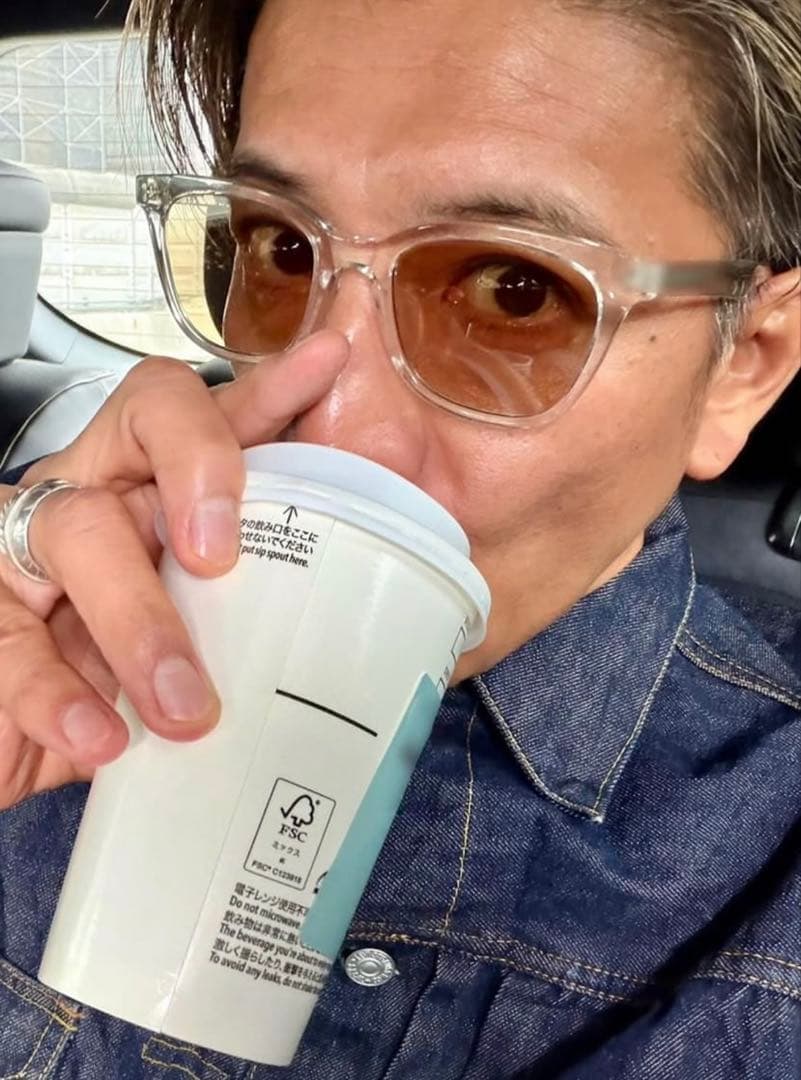 米*X様 OWNDAYS サングラス　木村拓哉　プライベート着用　調光　キムタク