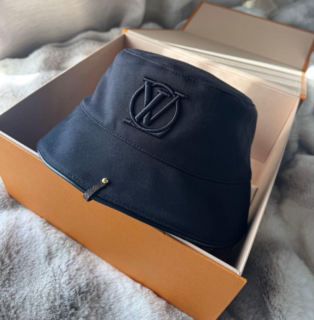 LOUIS VUITTON バケハ シャポー・LV シティー