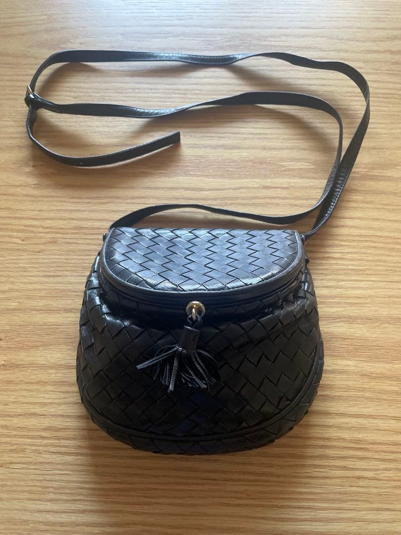 Bottega Veneta ショルダーバッグ(黒)