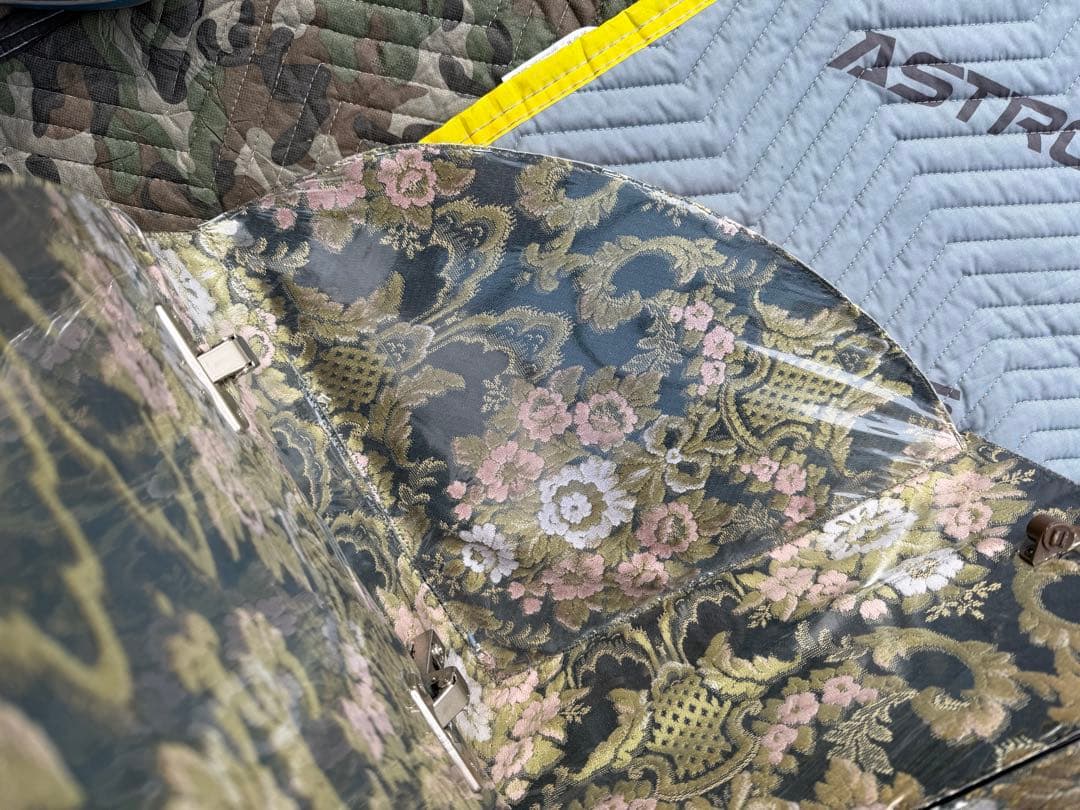 UD クオン　金華山　センターコンソール