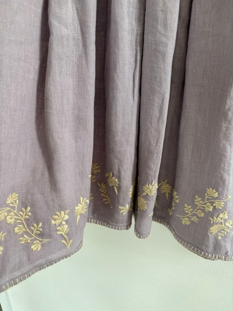 Apolina＊刺繍ワンピース　5-7Y