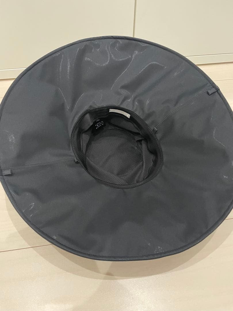 サンバリア100 「ワイドハット + plus」　ブラック