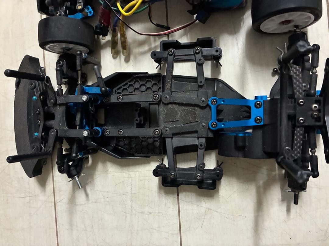 ラジコンカーシャーシ 二台セット