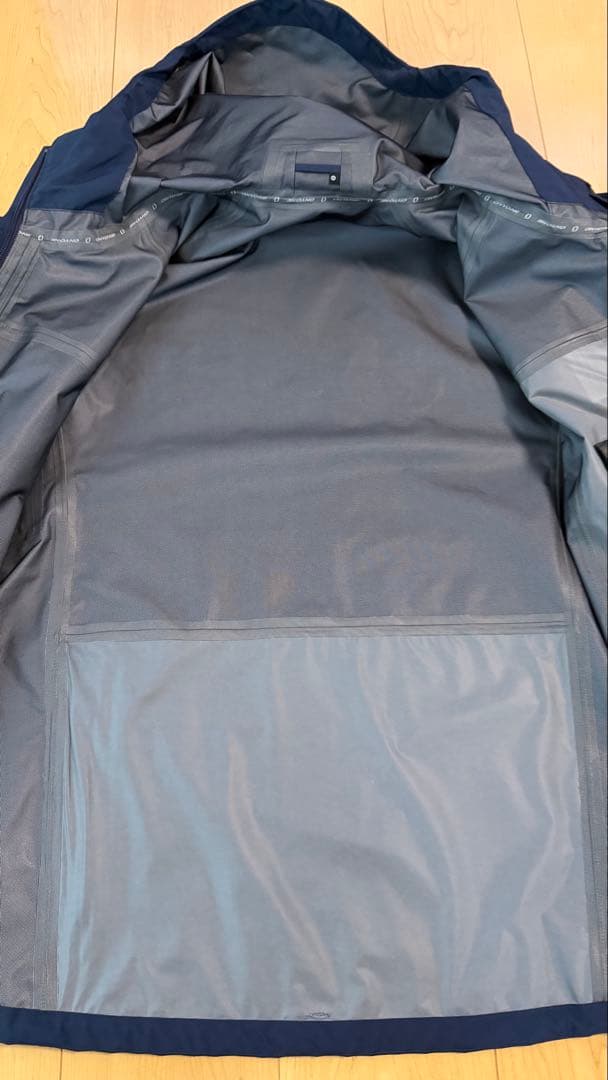 リップルフィッシャー Ripple Fisher シェルジャケット！ほぼ未使用