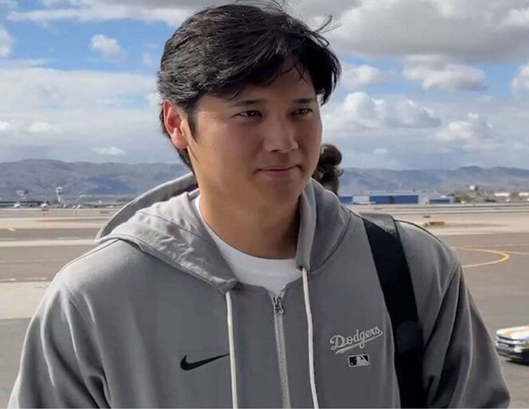 ドジャース遠征用オフィシャルジャージ サイズM 新品未使用 大谷翔平選手着用