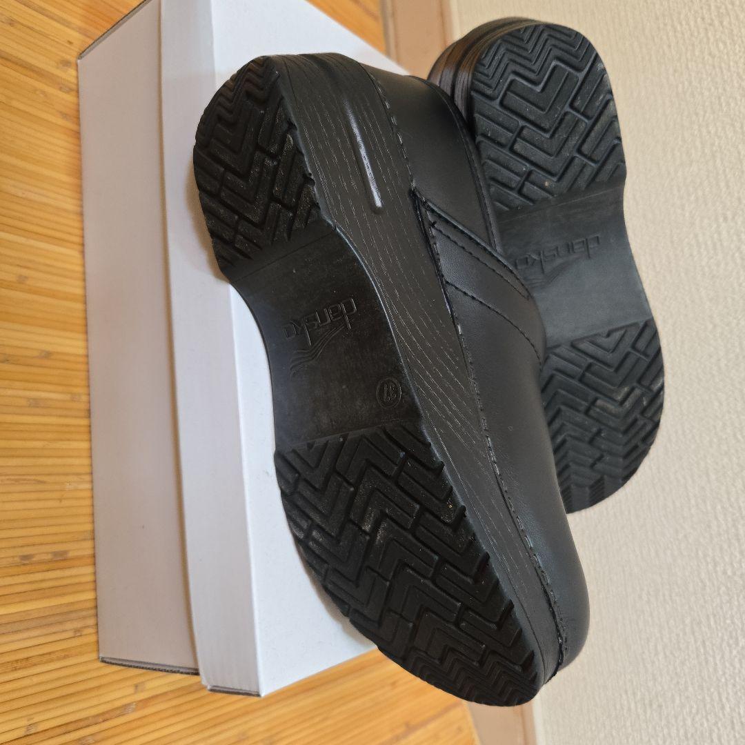 美品　dansko クロッグス　サボ　23.5-24cm