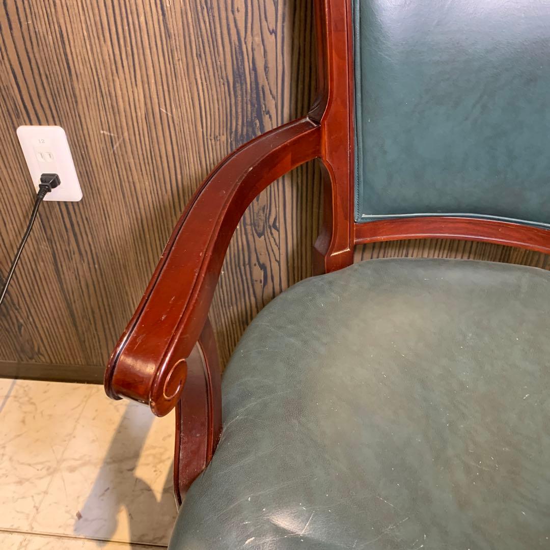 ☆送料無料☆ アンティーク　アームチェア