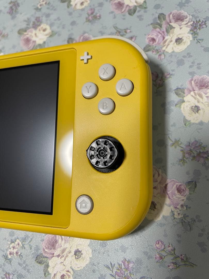 Nintendo Switch Lite イエロー 本体のみ 一応 ジャンク品