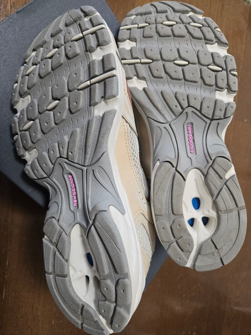 ☆限定商品☆new balance for emmi MR530-24cm