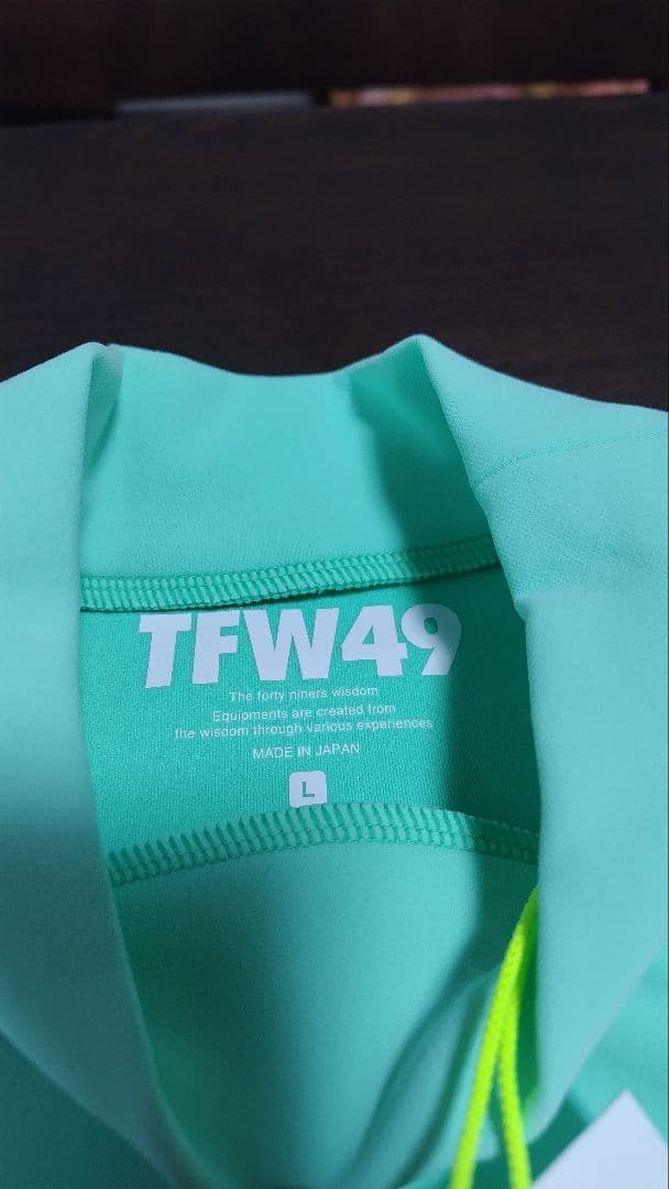 新品未使用　TFW49 メンズシャツ Lサイズ ミントグリーン