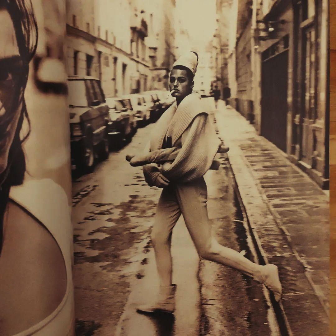 ALAÏA　Azzedine Alaia　アズディン・アライア　作品集