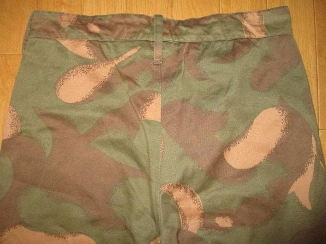 ９０年代　ハンガリー軍　カモフラージュ　ミリタリーパンツ　１８８　４７