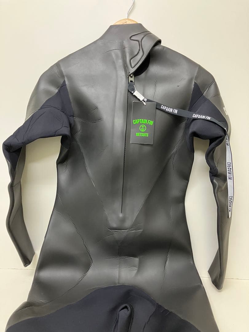 ★23日まで‼️見逃し厳禁セール キャプテンフィン ウェットスーツ