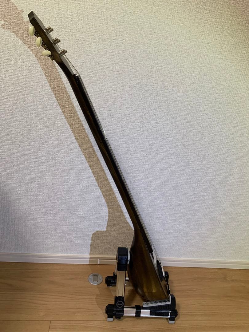 tzouras ツォーラス　ギリシャ 民族楽器　南ヨーロッパ