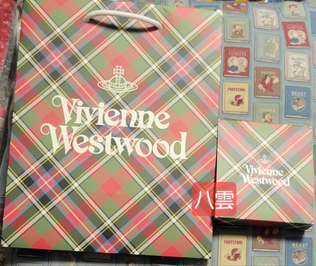 新品未開封　ヴィヴィアン・ウエストウッド×ル・ショコラ・アラン・デュカス