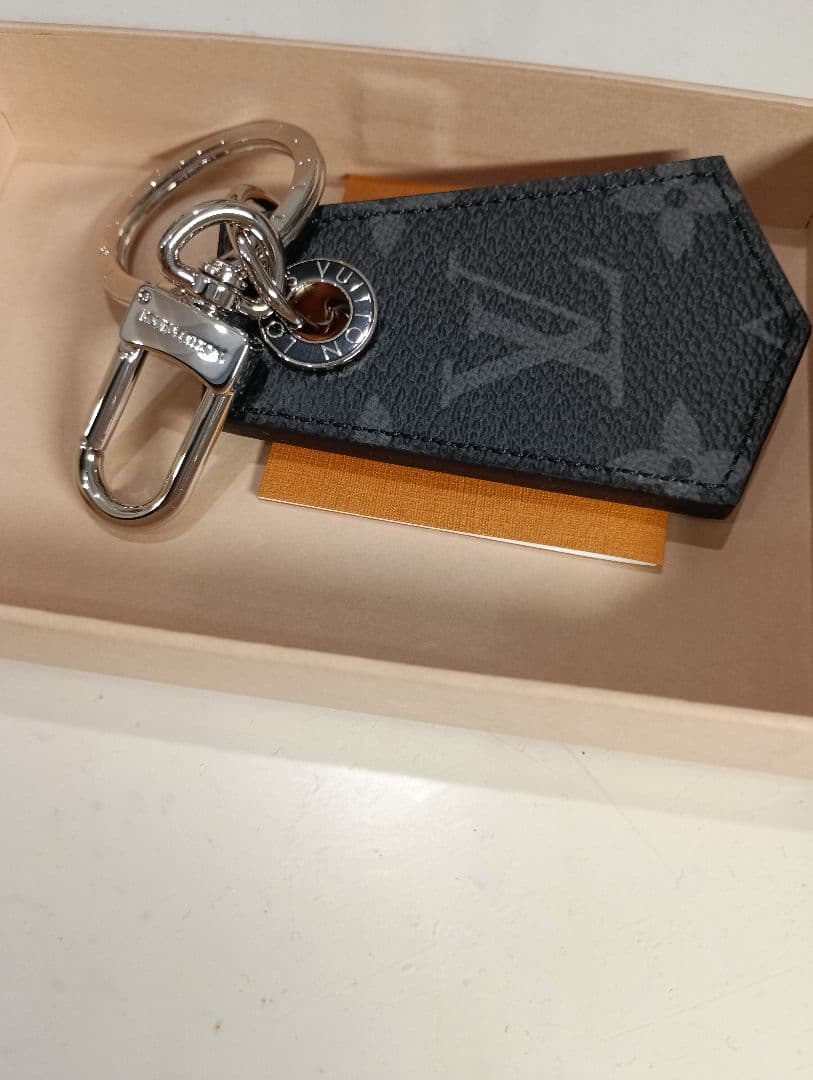 Louis Vuitton モノグラムエクリプス キーホルダー アンジャッペ