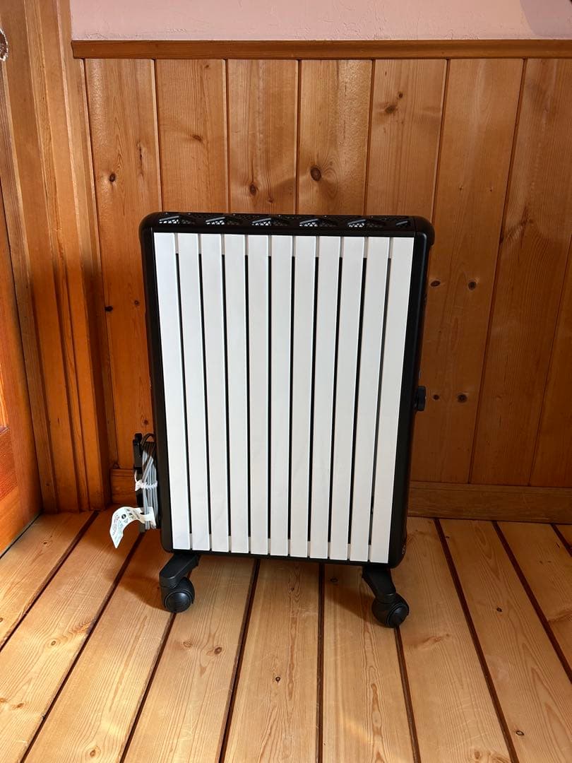 美品　デロンギマルチダイナミックヒーター　MDH15-BK リモコン付き