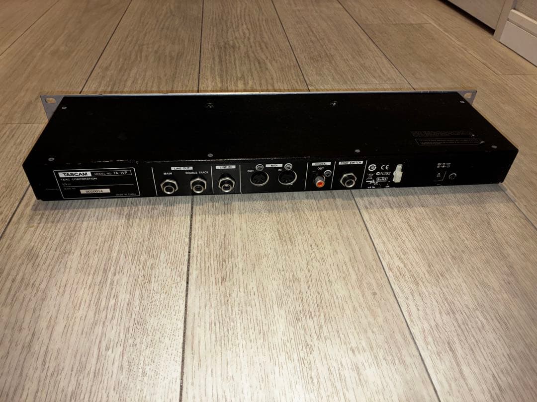 TASCAM TA-1VP オーディオプロセッサー