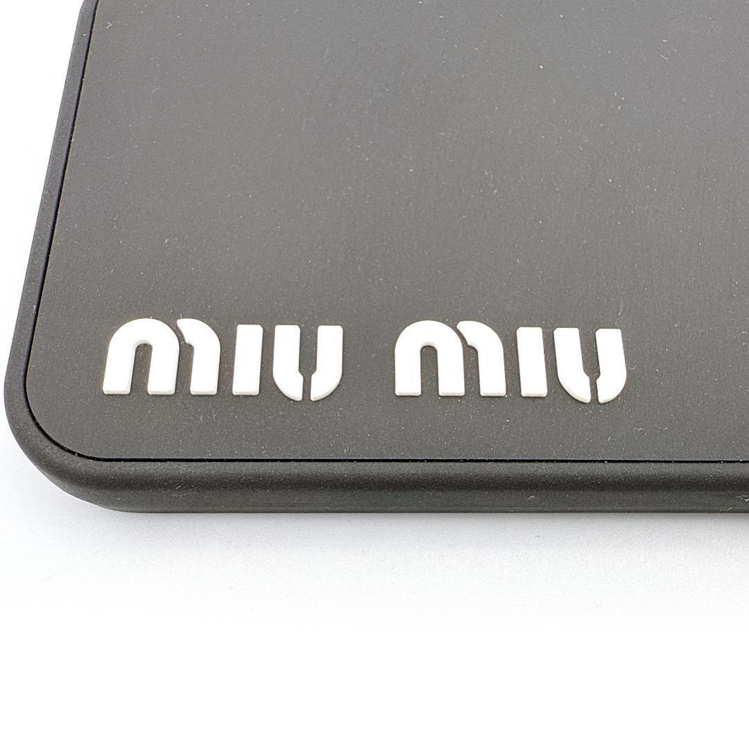 美品【MIU MIU／ミュウミュウ】iPhone 13 Pro ラバー携帯ケース