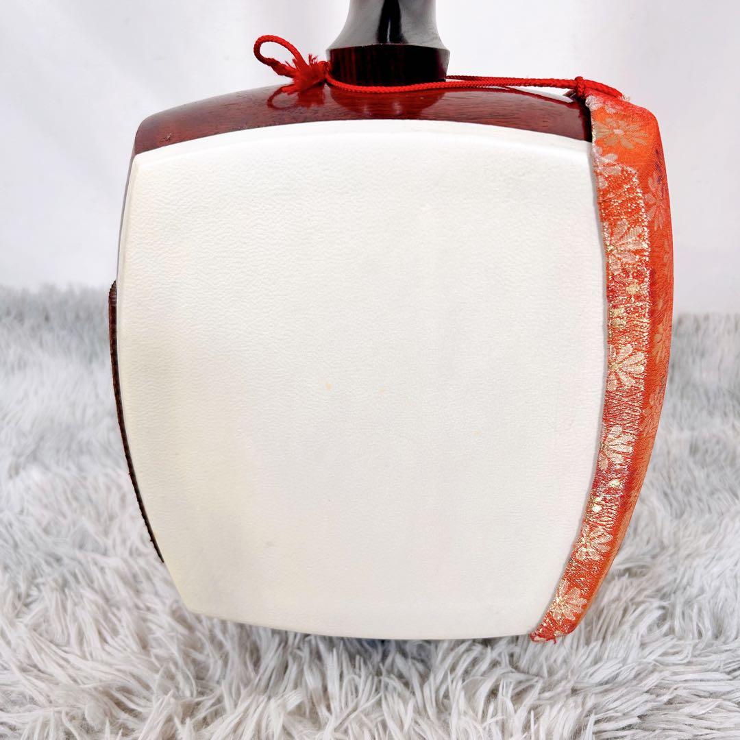 【希少】民謡三味線　中棹　紫檀　正寸　丸打胴　本皮　一本溝　皮破れなし　東さわり