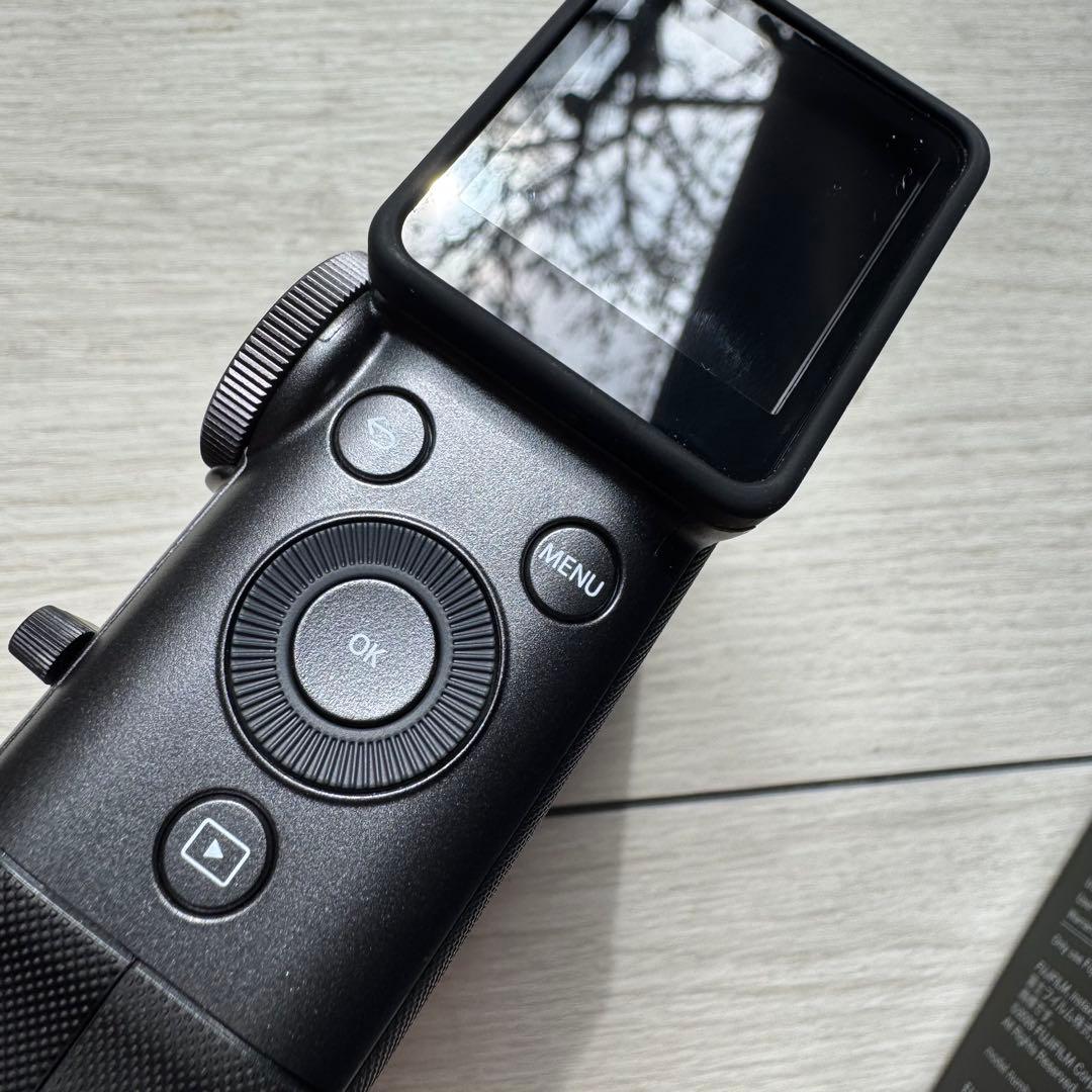 富士フィルム instax mini Evo Cinema ブラック　チェキ