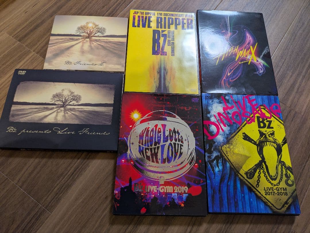 B'zライブDVDとアルバムとグッズまとめ売り