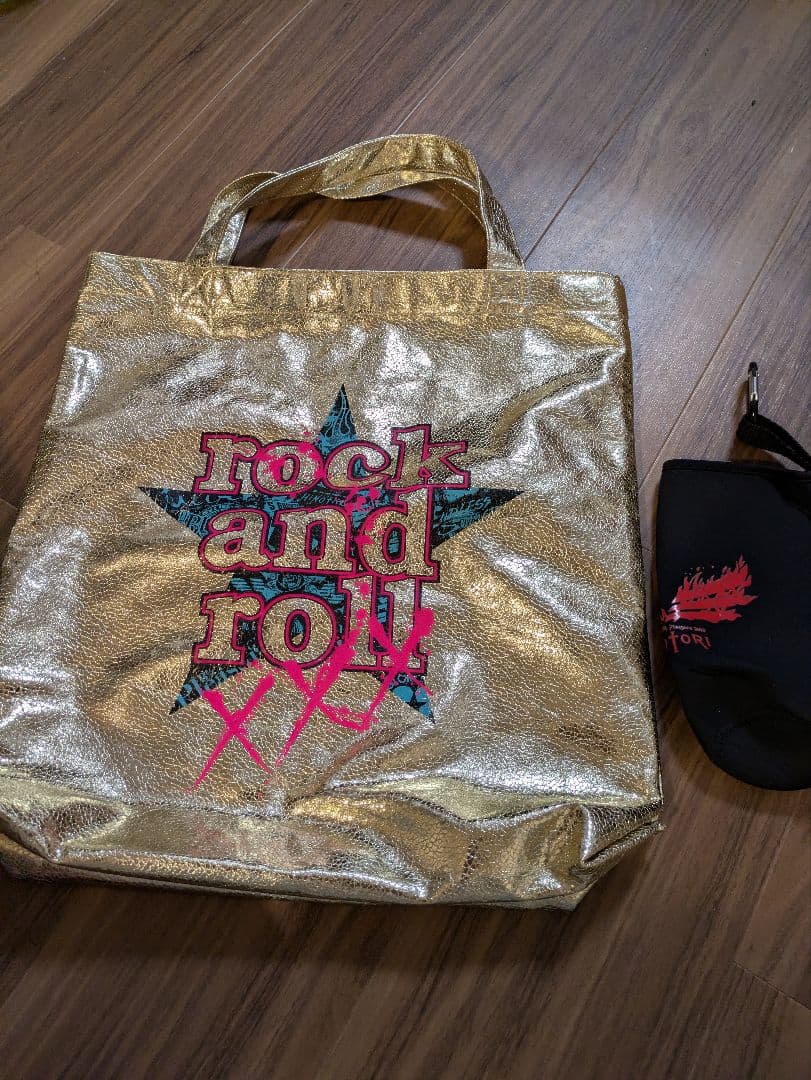 B'zライブDVDとアルバムとグッズまとめ売り