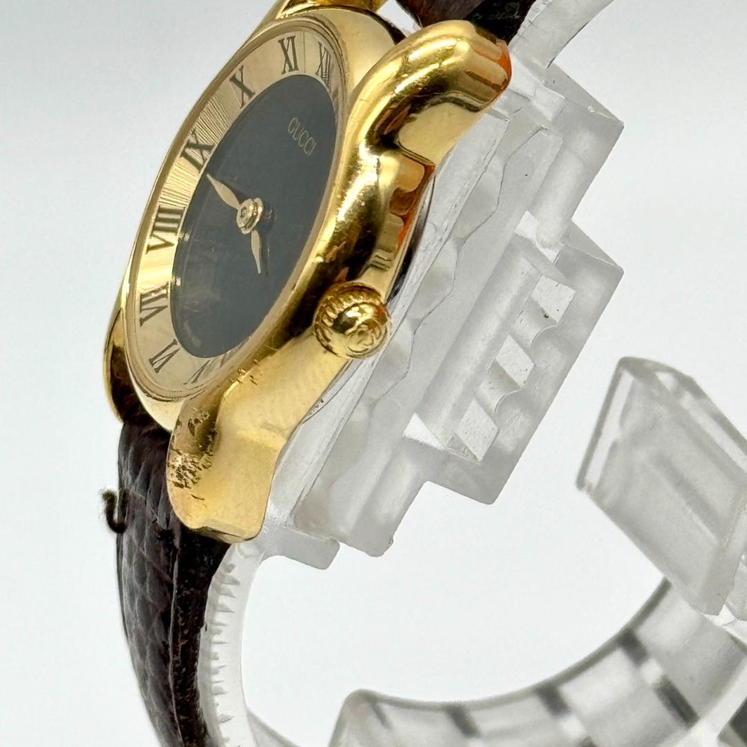 稼働品 GUCCI グッチ 腕時計 黒文字盤 クォーツ ２針 5100L