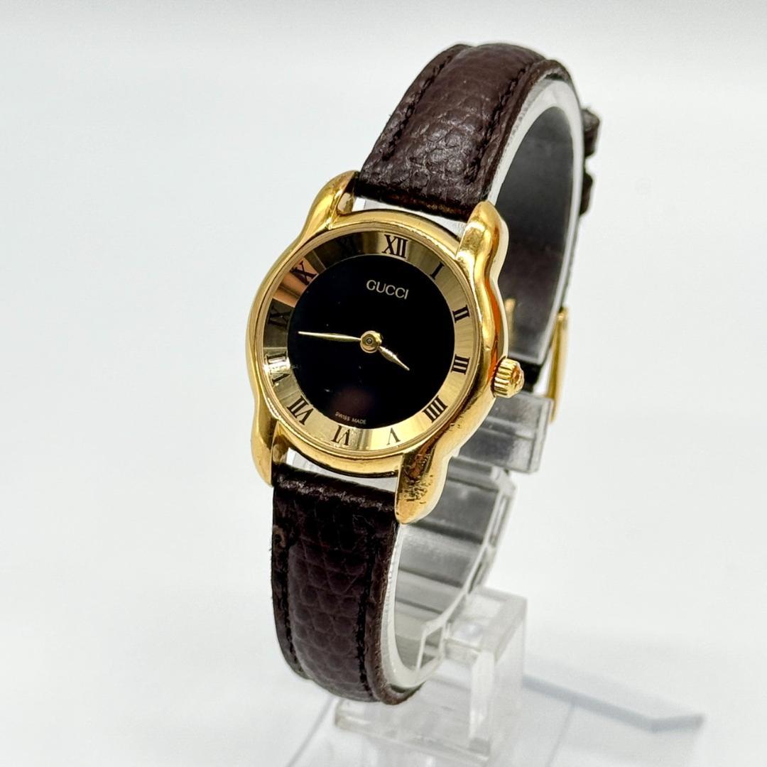 稼働品 GUCCI グッチ 腕時計 黒文字盤 クォーツ ２針 5100L
