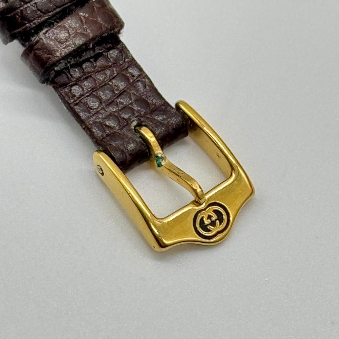 稼働品 GUCCI グッチ 腕時計 黒文字盤 クォーツ ２針 5100L