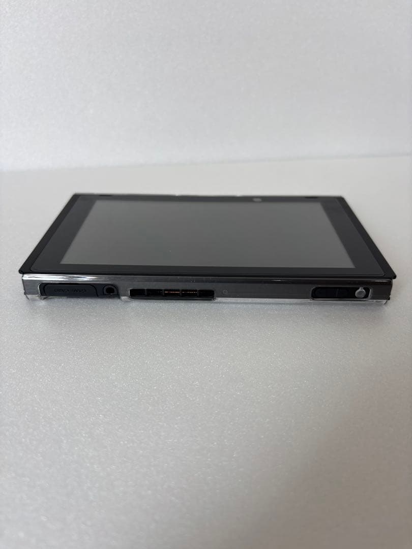 ほぼ新品 Nintendo Switch 本体 2024年製