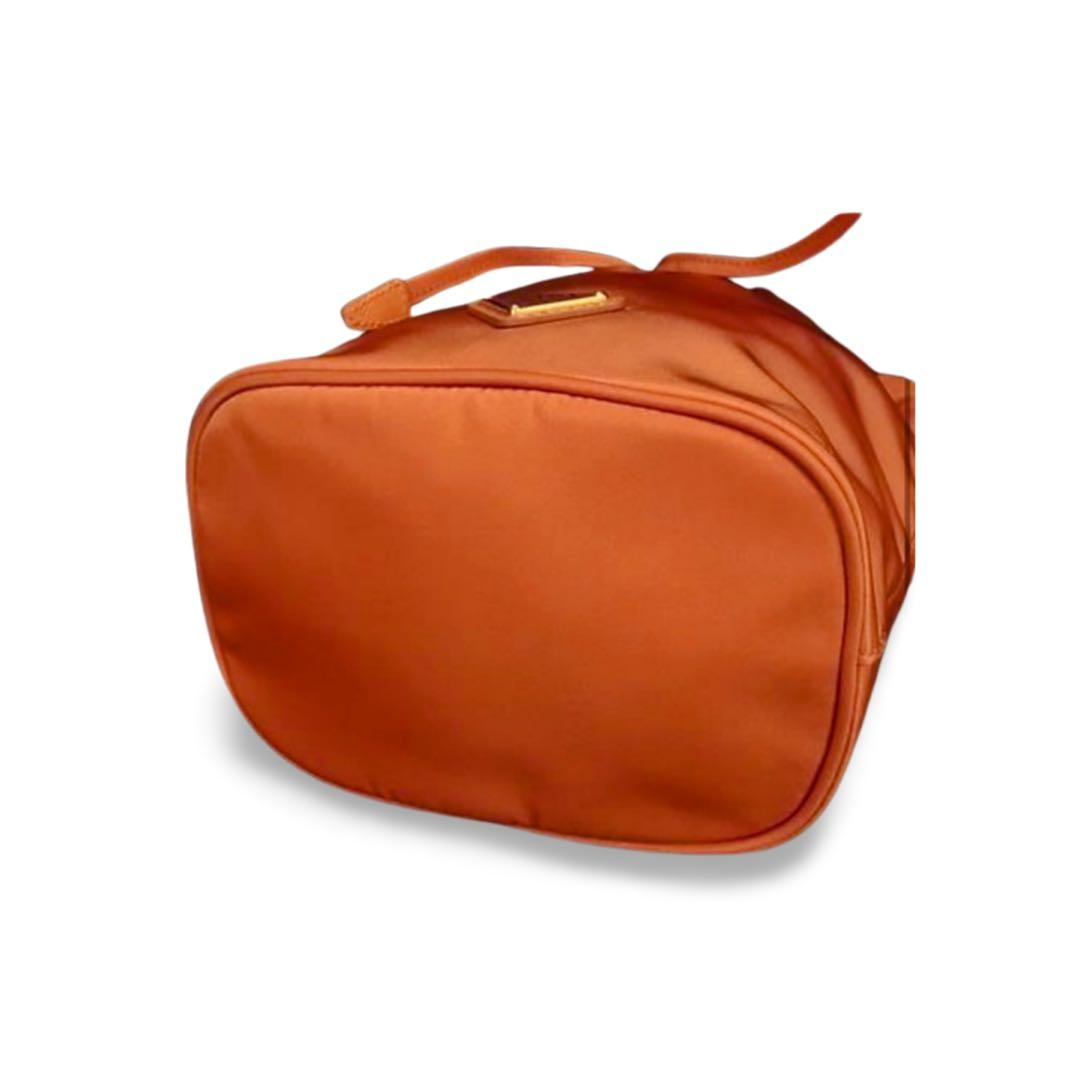 PRADA プラダ 巾着型 マルチポーチ ポーチ オレンジ系