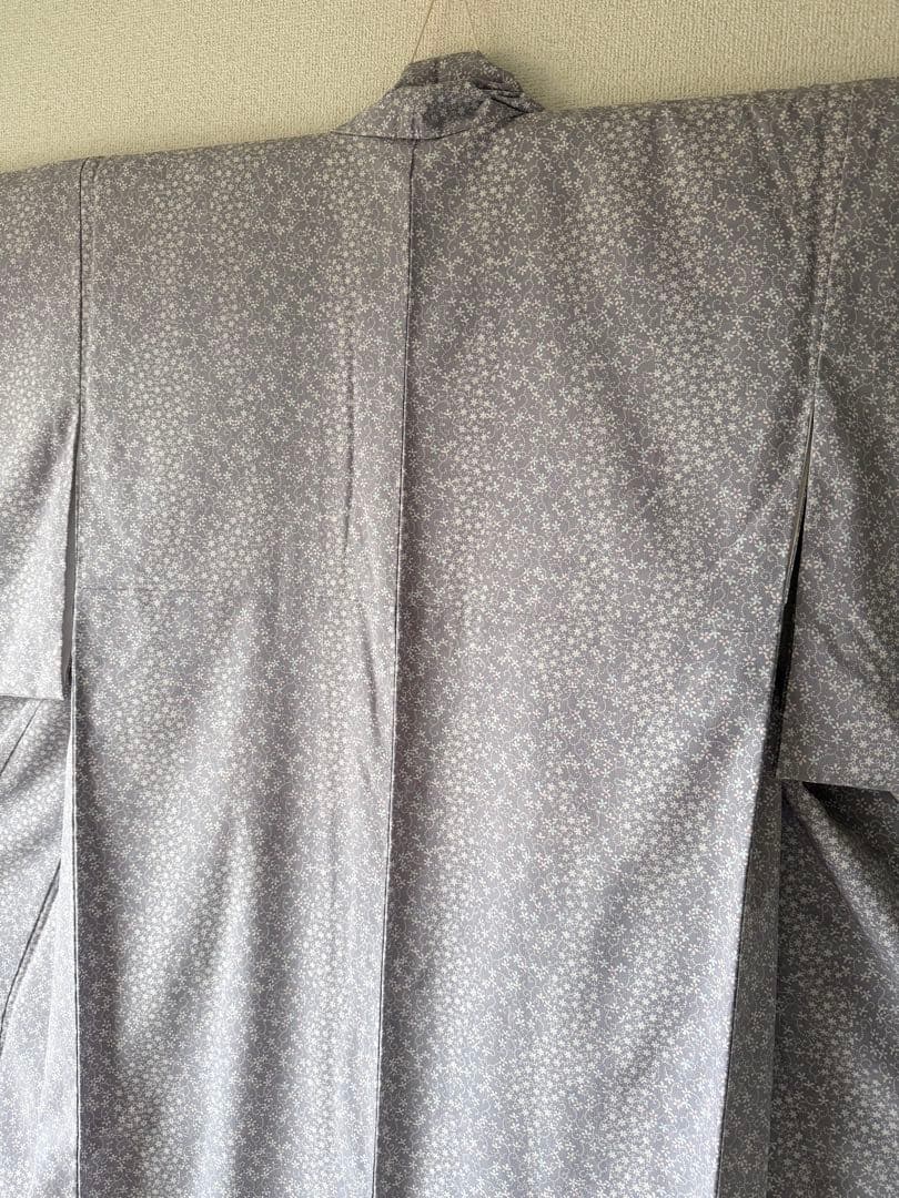 桃*郎様 美品！ 東レシルック 洗える着物 化繊 薄紫 小花 唐草柄 身丈163